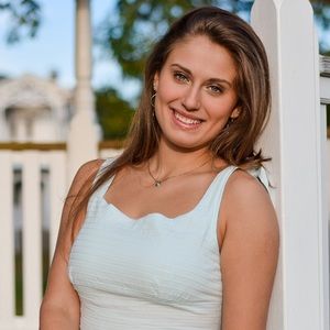 Meet your Posher, Amelia